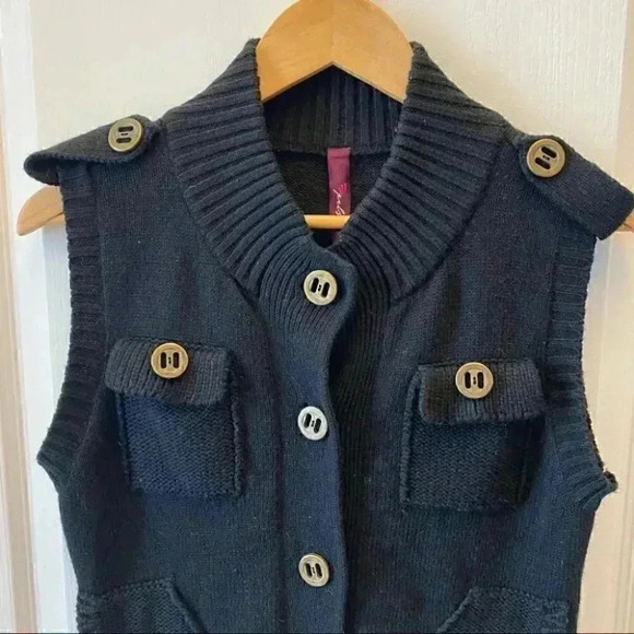 Pulse Sweater Vest Wool Cashmere Black Button Front Sleeveless Knit Size  Small - Picture 5 of 16